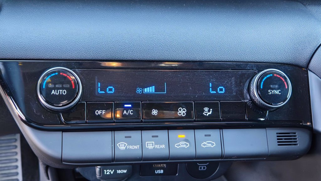 Used 2026 Hyundai Elantra Sport w/ Cargo Package FWD image 22