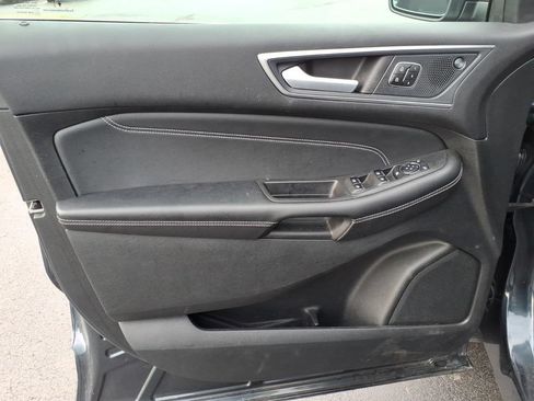 Used 2024 Ford Edge Titanium w/ Equipment Group 301A AWD/4WD image 14