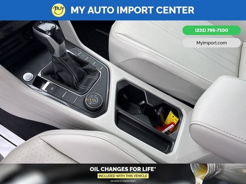 Used 2022 Volkswagen Tiguan SE image 23