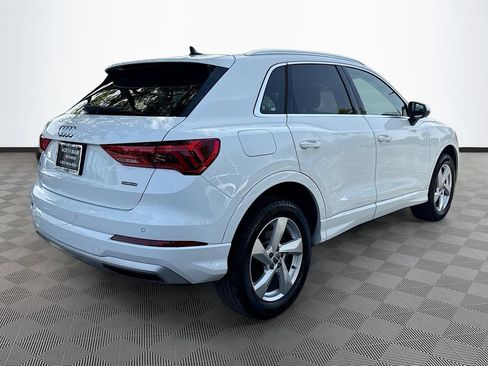 Used 2020 Audi Q3 2.0T Premium w/ Convenience Package AWD/4WD image 7