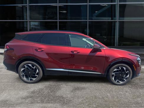 Used 2023 Kia Sportage SX image 4