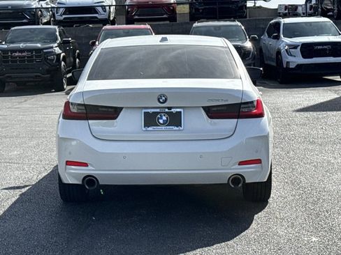 Used 2024 BMW 330e image 4