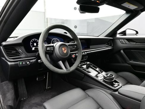 Certified 2026 Porsche 911 Targa 4S AWD/4WD image 4