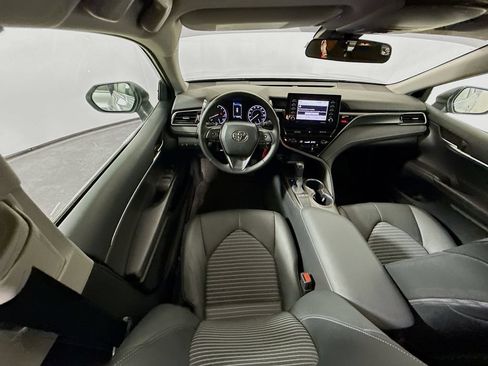 Certified 2023 Toyota Camry SE FWD image 21