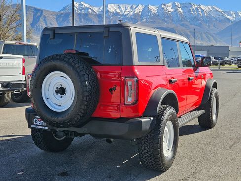 Used 2023 Ford Bronco Wildtrak image 3