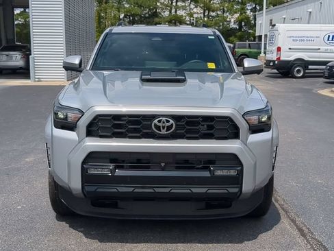 Used 2025 Toyota 4Runner TRD Sport Premium AWD/4WD image 8