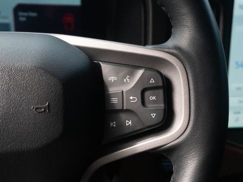 Used 2024 Ford Bronco Outer Banks AWD/4WD image 25