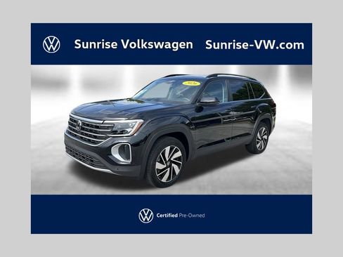 Certified 2026 Volkswagen Atlas SE w/ Panoramic Sunroof Package FWD image 1