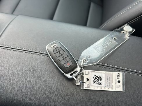 Used 2025 Nissan Murano SL AWD/4WD image 26