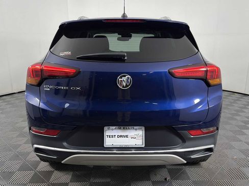 Certified 2022 Buick Encore GX Essence w/ Experience Buick Package image 5