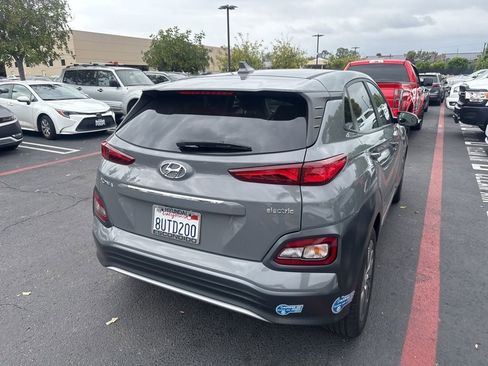 Used 2020 Hyundai Kona Limited image 3