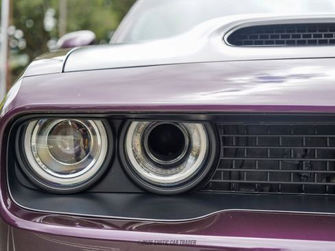 Used 2020 Dodge Challenger SRT Hellcat RWD image 61