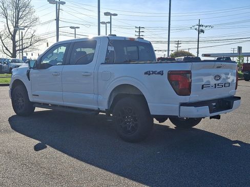 New 2025 Ford F150 XLT w/ Equipment Group 302A MID image 5