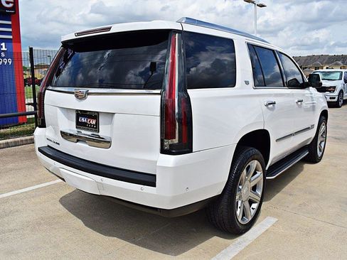 Used 2020 Cadillac Escalade Luxury RWD image 7