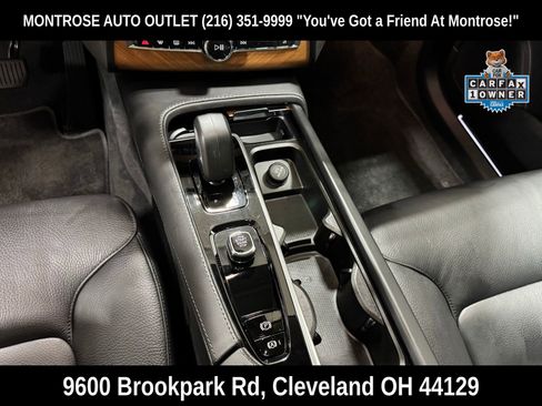 Used 2024 Volvo XC90 B6 Plus image 23