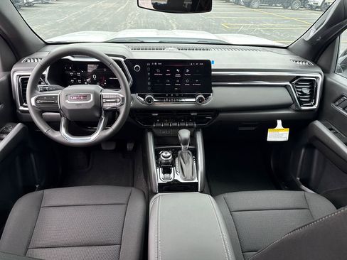 New 2026 GMC Canyon Elevation image 28