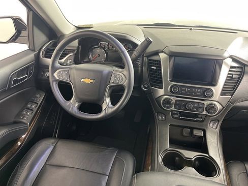 Used 2018 Chevrolet Tahoe LT image 17