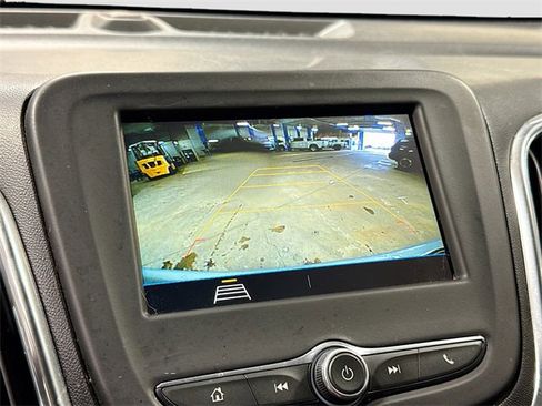 Used 2019 Chevrolet Equinox LT image 15