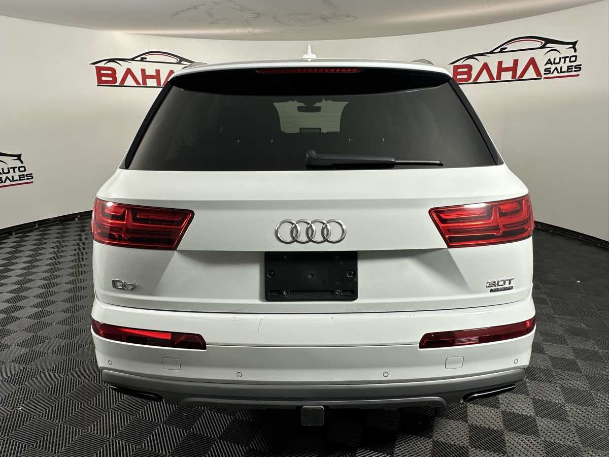 Used 2017 Audi Q7 3.0T Prestige w/ Prestige Package AWD/4WD image 7