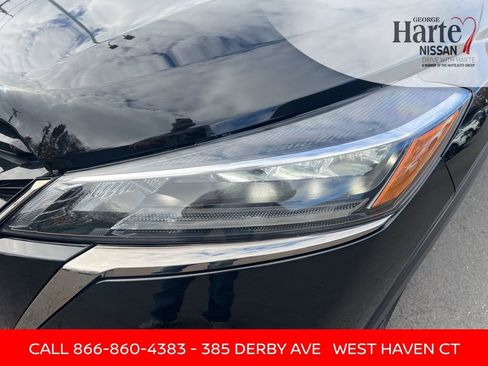 Certified 2024 Nissan Kicks SR image 23