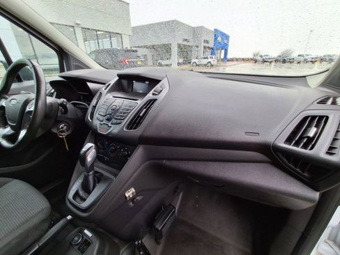 Used 2016 Ford Transit Connect XL FWD image 13