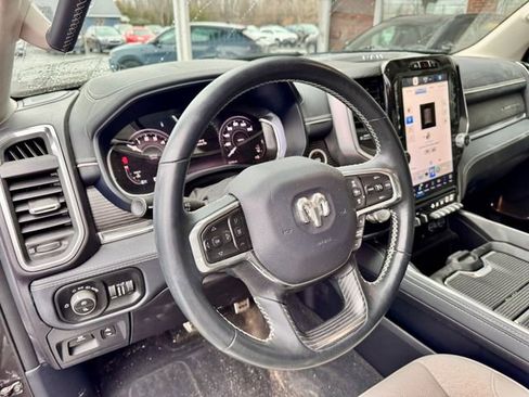 Used 2024 RAM 1500 Limited image 13