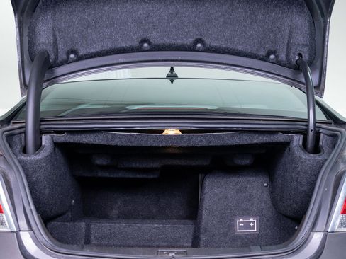 Used 2013 Buick LaCrosse Leather image 8