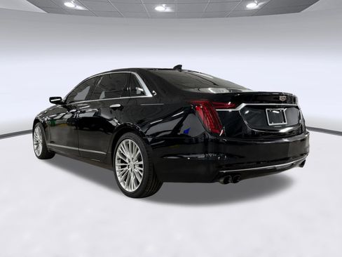 Used 2019 Cadillac CT6 Premium Luxury w/ Super Cruise Package AWD/4WD image 3