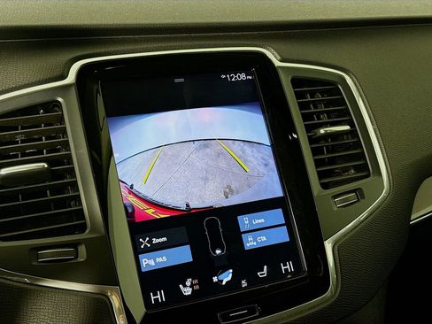 Used 2019 Volvo XC90 T6 Momentum image 14
