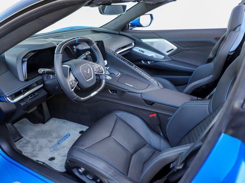 Used 2025 Chevrolet Corvette E-Ray AWD/4WD image 19