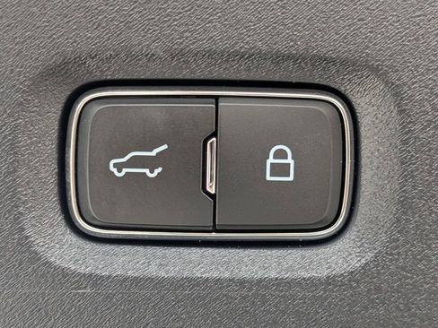 Used 2025 Ford Expedition Max Active image 14