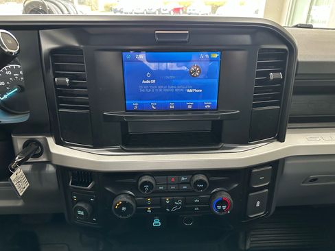 New 2026 Ford F250 XL w/ XL Chrome Package image 32