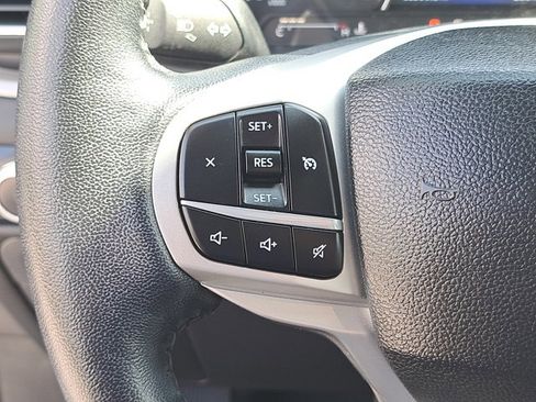 Certified 2023 Ford Explorer XLT w/ Equipment Group 202A image 23