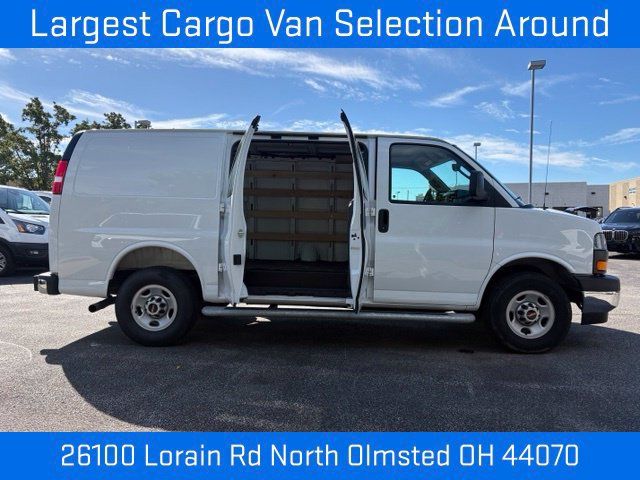 Used 2025 GMC Savana 2500 w/ Driver Convenience Package RWD image 10