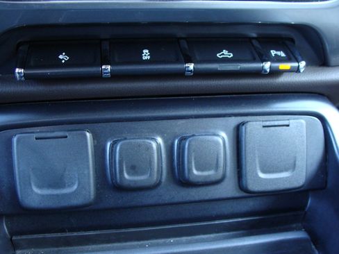 Used 2015 Chevrolet Silverado 1500 LT w/ All Star Edition image 24