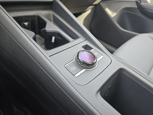 New 2026 Volkswagen Tiguan SE image 17