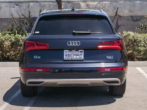 Used 2018 Audi Q5 2.0T Premium Plus w/ Premium Plus Package AWD/4WD image 9