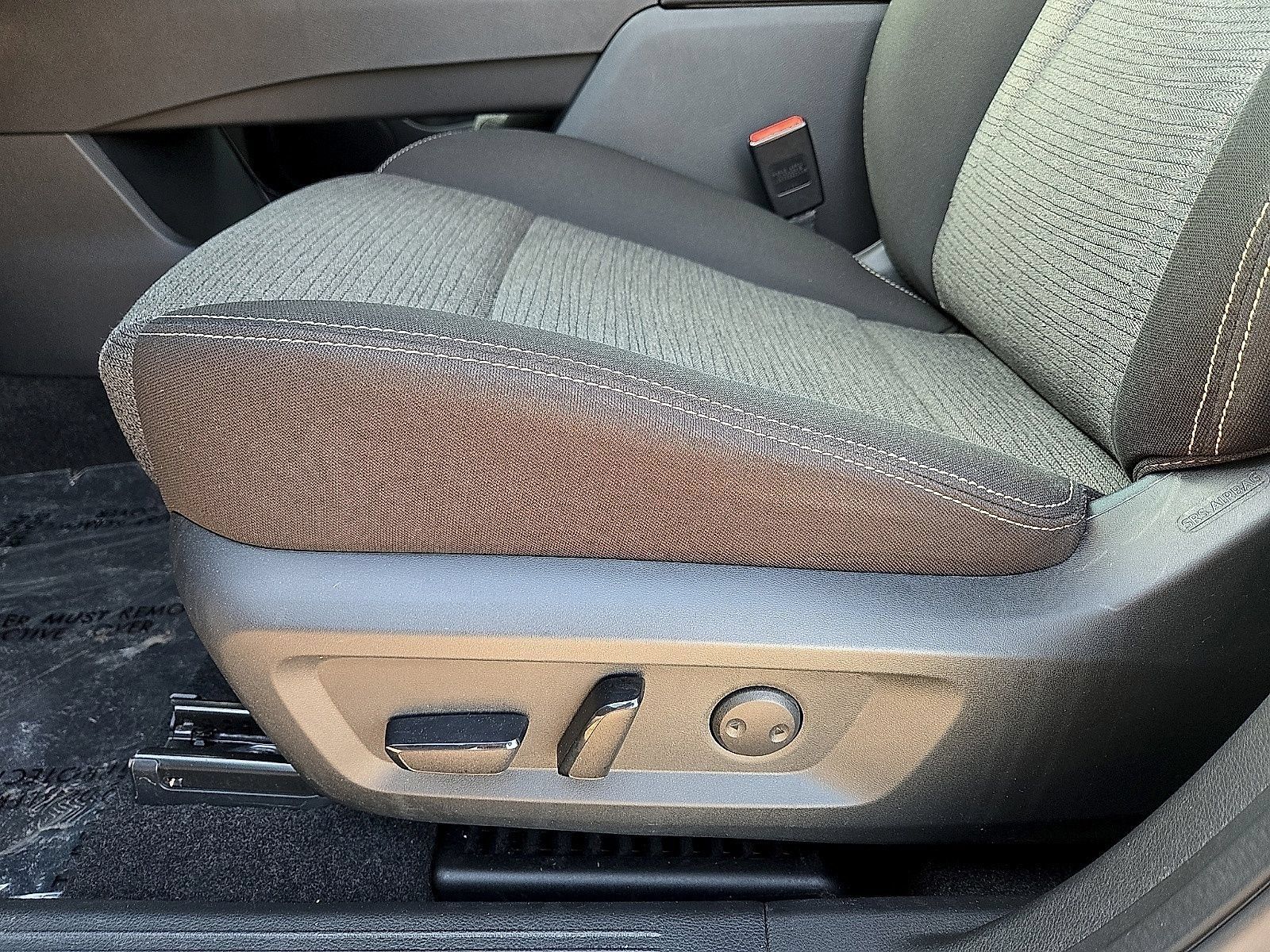 Used 2022 Nissan Rogue SV FWD image 23