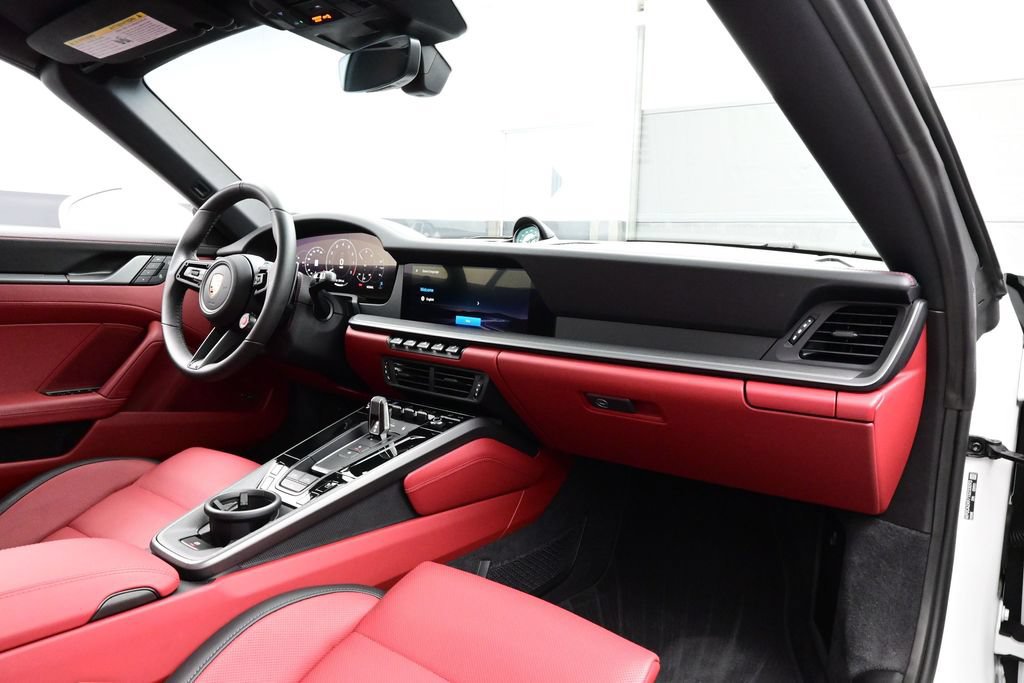 Certified 2026 Porsche 911 Carrera RWD image 10
