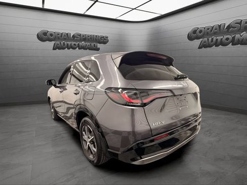 Certified 2024 Honda HR-V EX-L image 3