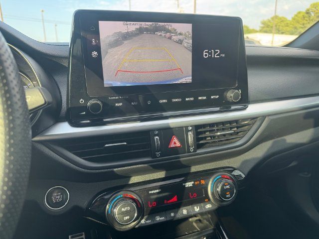 Used 2022 Kia Forte GT-Line w/ GT-Line Premium Package FWD image 17