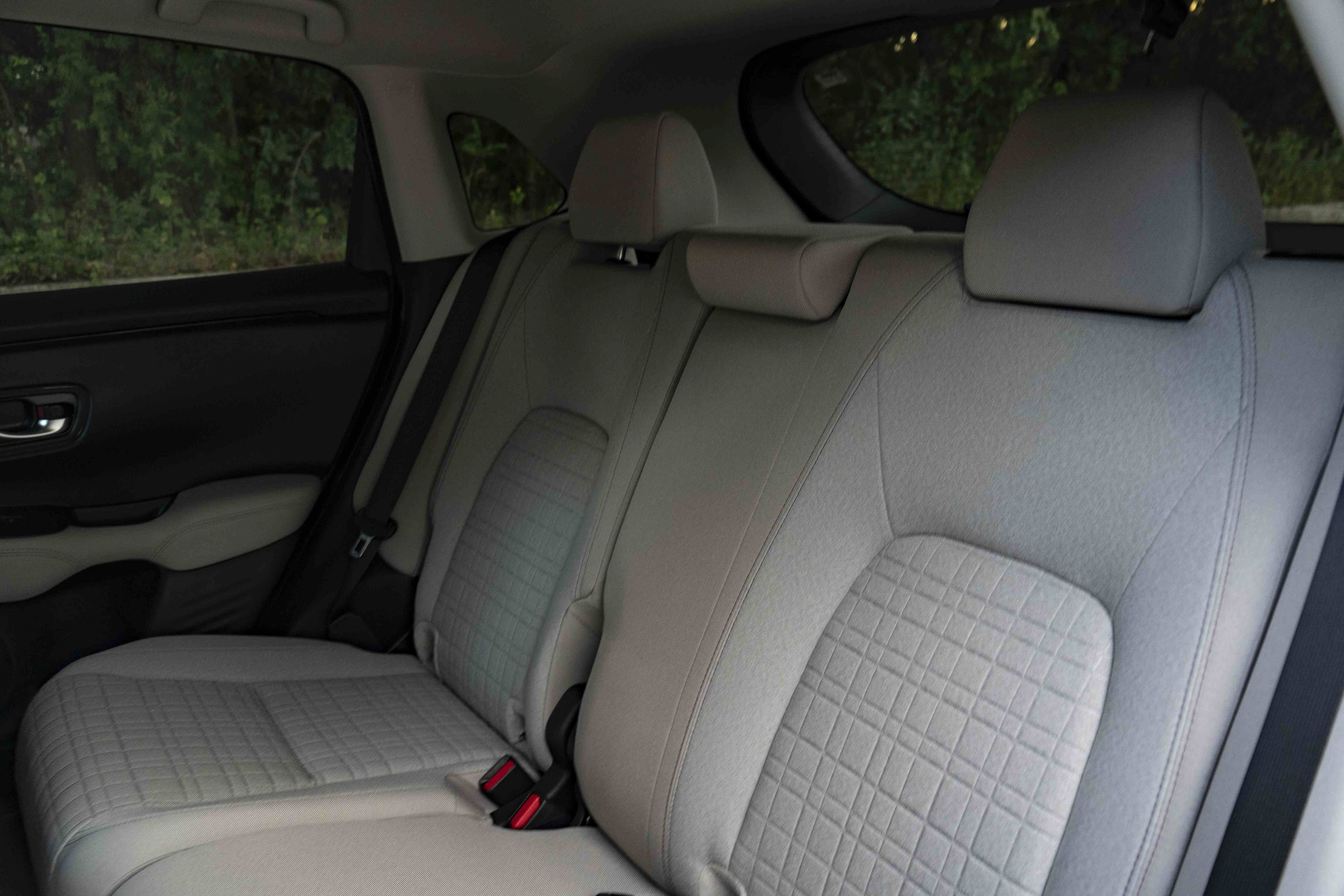 Used 2027 Honda HR-V LX image 18