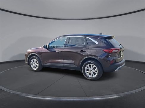 Used 2023 Ford Escape Active image 6