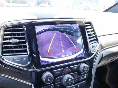 Used 2020 Jeep Grand Cherokee Limited RWD image 24