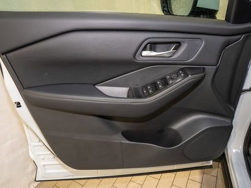 New 2026 Nissan Rogue SV image 19