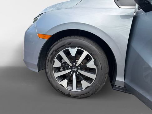 Certified 2025 Honda Odyssey EX-L image 14