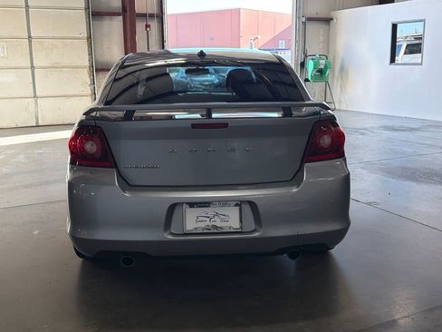 Used 2014 Dodge Avenger SE w/ Blacktop Package image 6