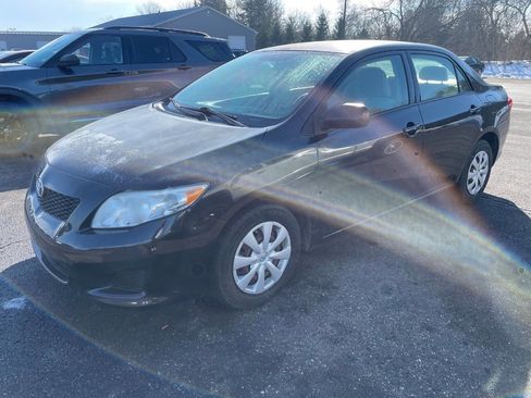 Used 2009 Toyota Corolla S image 1