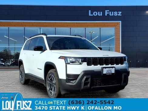New 2026 Jeep Cherokee Laredo AWD/4WD image 1