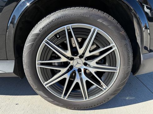 Used 2025 Mercedes-Benz GLC 43 AMG 4MATIC image 10